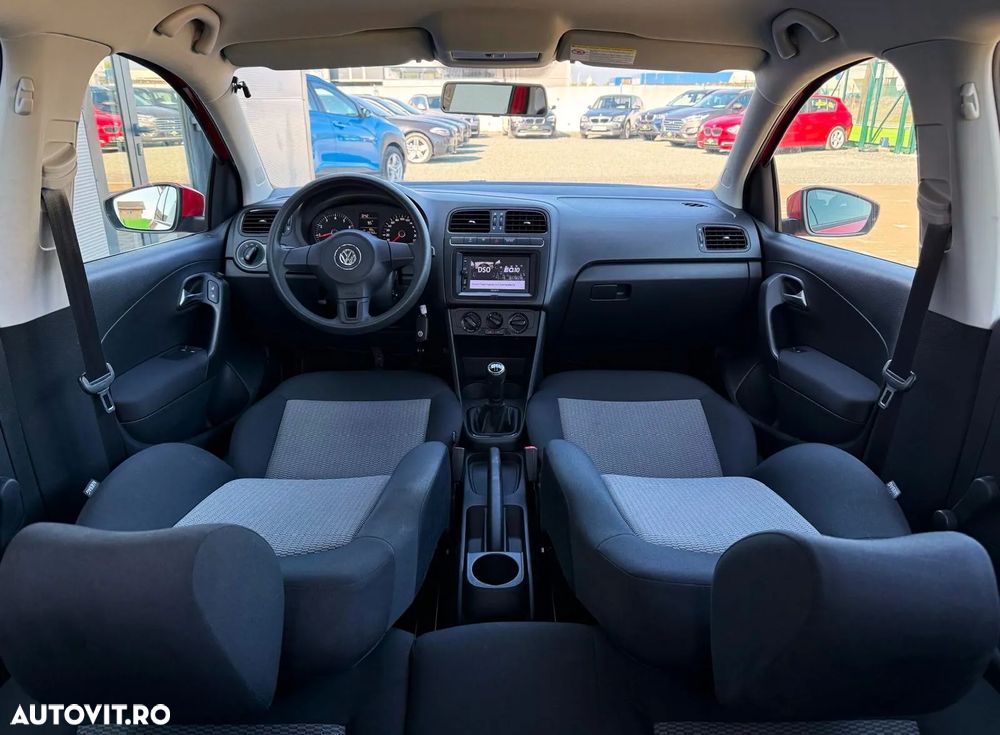 Volkswagen Polo 1.2 Comfortline - 20