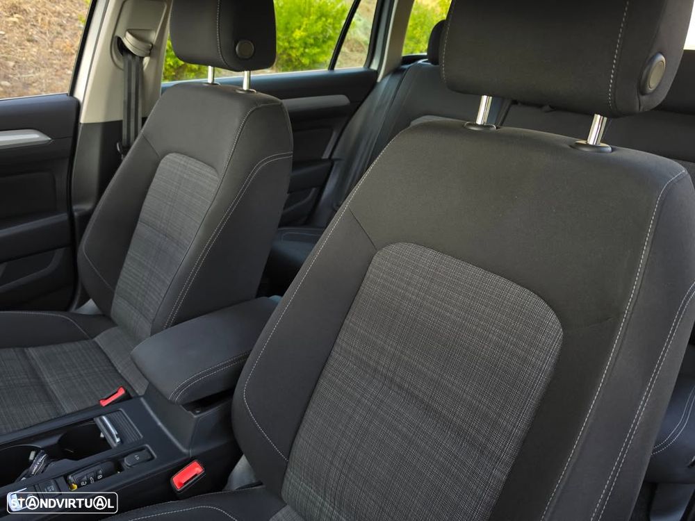 VW Passat 2.0 TDI Business - 6