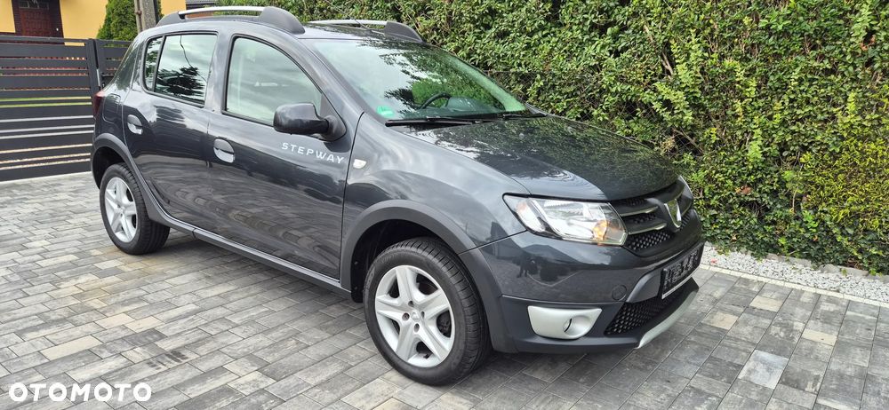 Dacia Sandero - 10