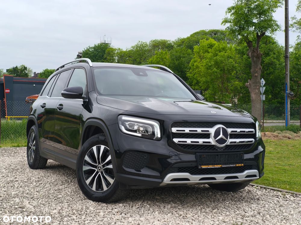 Mercedes-Benz GLB - 1
