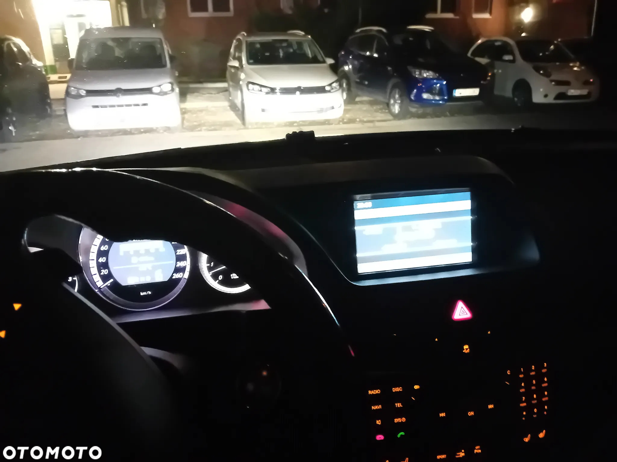 Mercedes-Benz Klasa E 350 CDI BlueEff - 7
