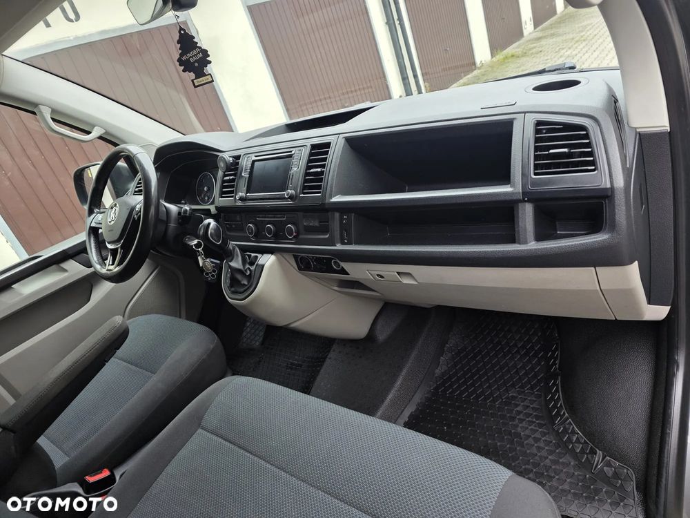 Volkswagen Transporter L1H1 DSG - 17
