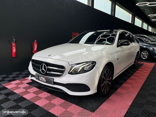 Mercedes-Benz E 300 de Exclusive Line - 3