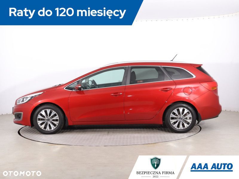 Kia Ceed - 4