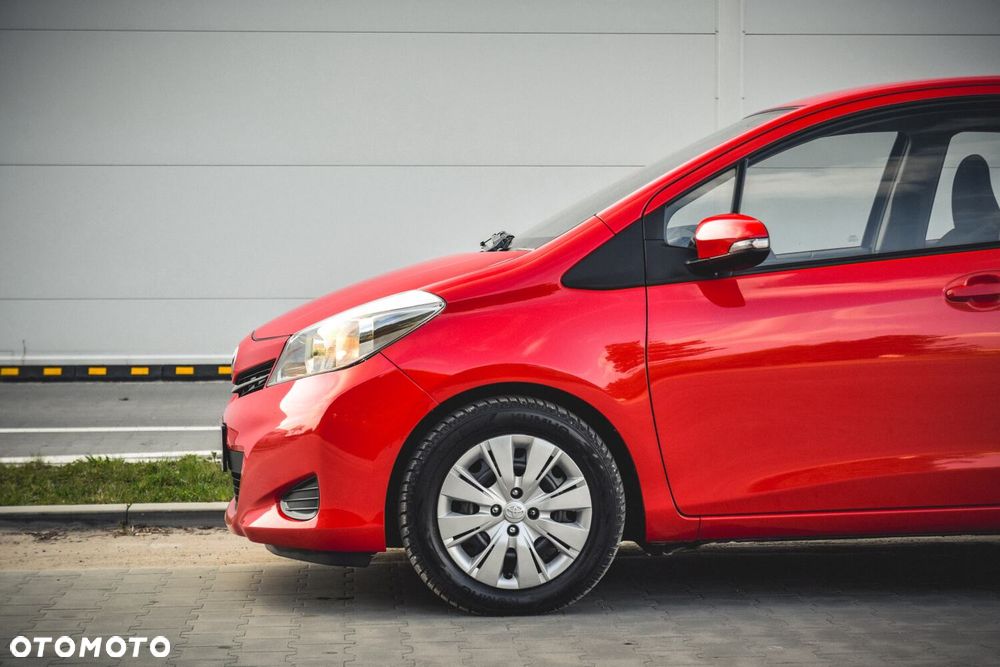 Toyota Yaris - 14