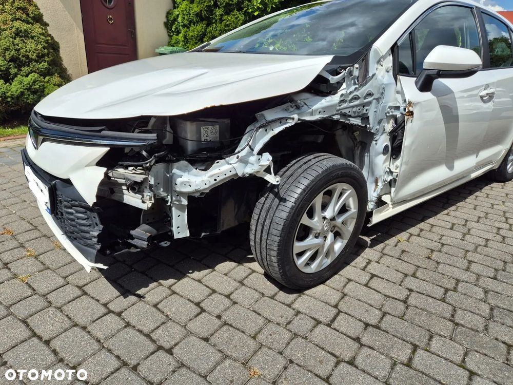 Toyota Corolla 1.8 Hybrid Comfort - 14