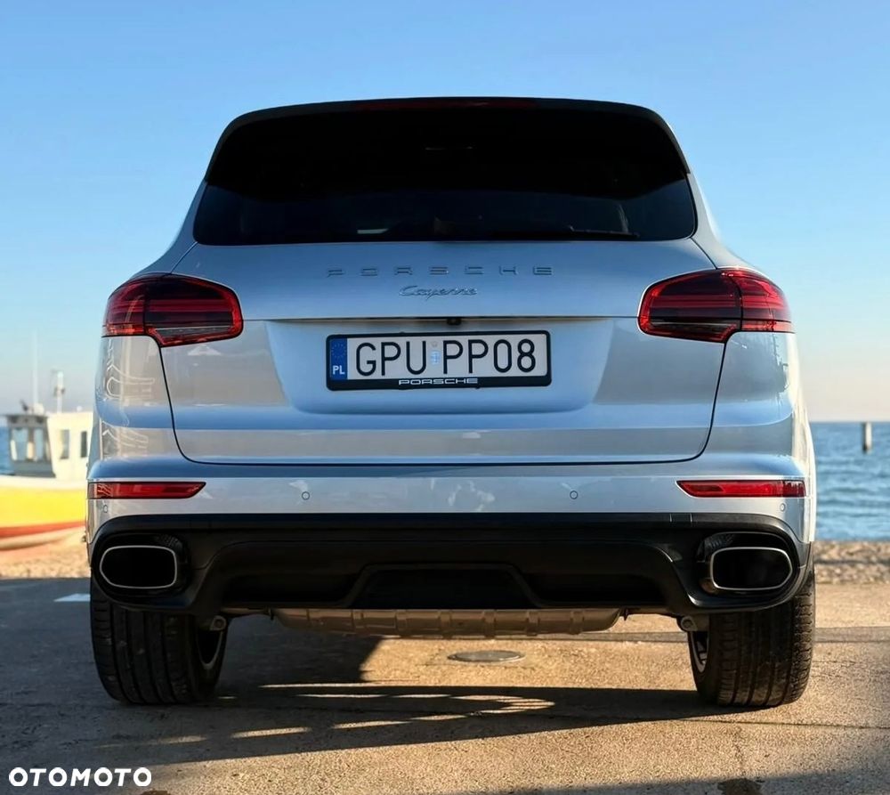 Porsche Cayenne Platinum Edition - 4