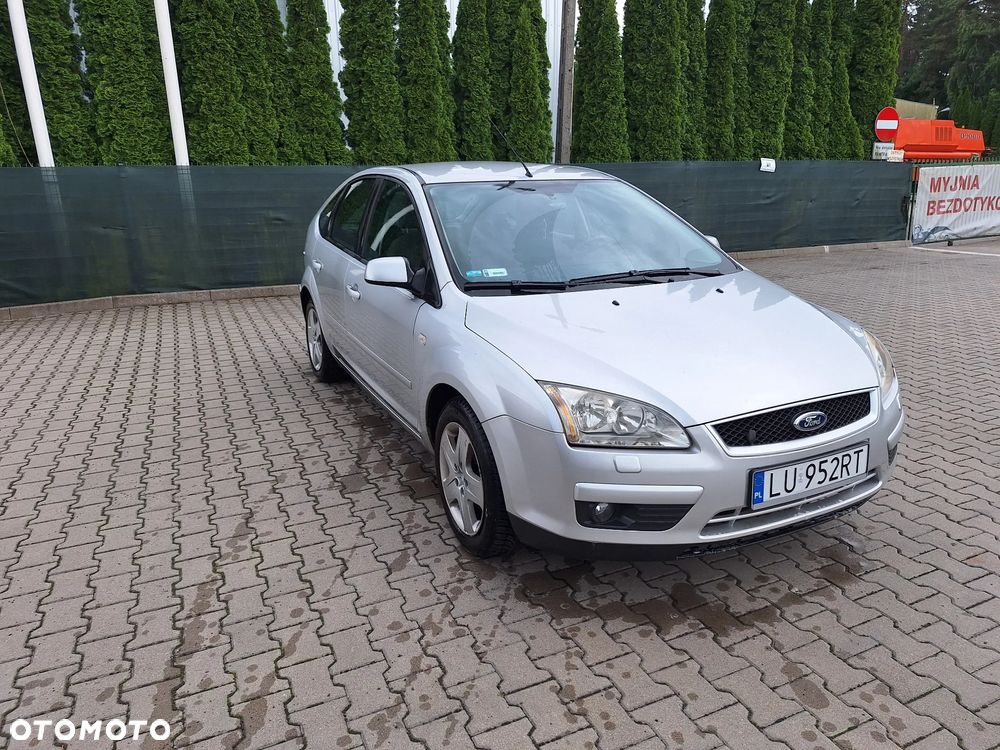 Ford Focus 1.8 FF Ambiente - 1