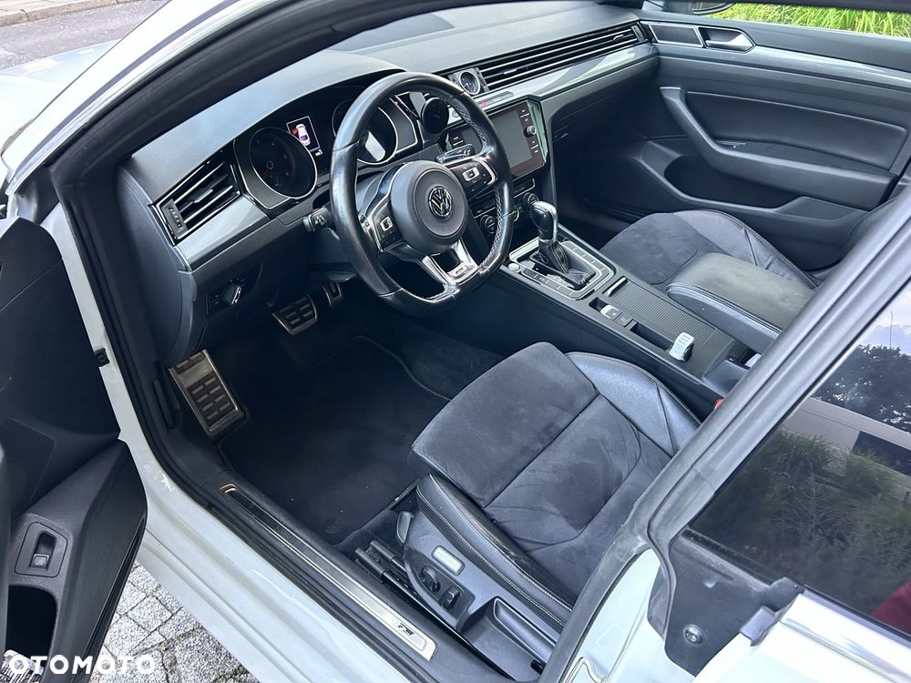 Volkswagen Arteon 2.0 TDI SCR DSG R-Line - 9