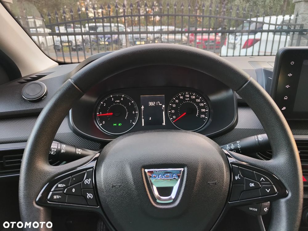 Dacia Sandero SCe 65 Essential - 27