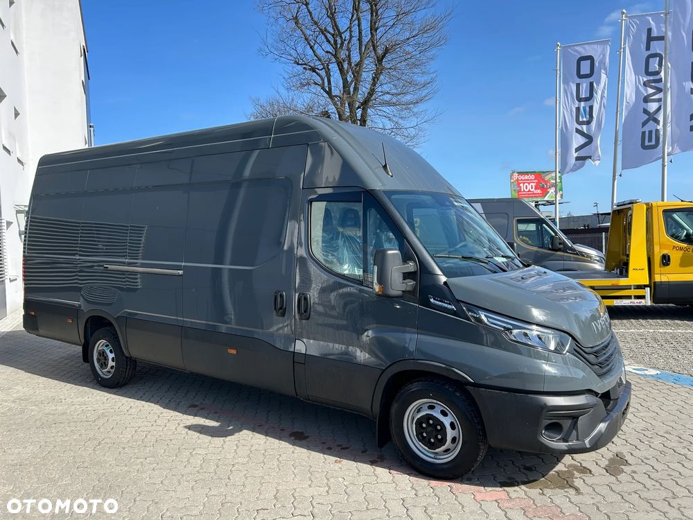 Iveco Daily 35S18HA8V 18m3 - 3