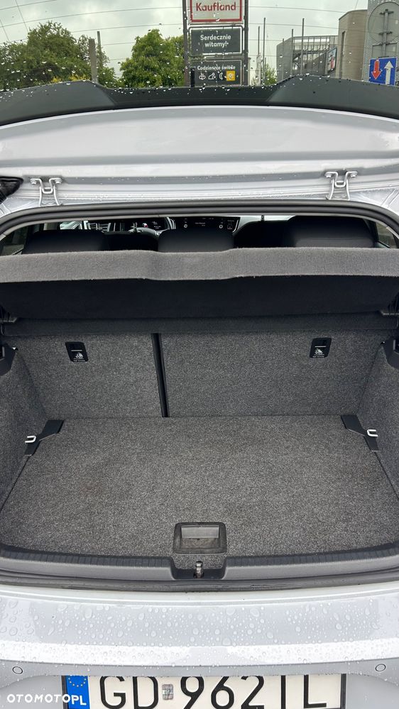 Volkswagen Polo - 14
