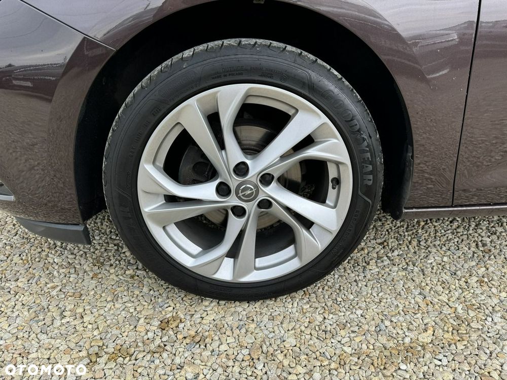 Opel Astra - 25