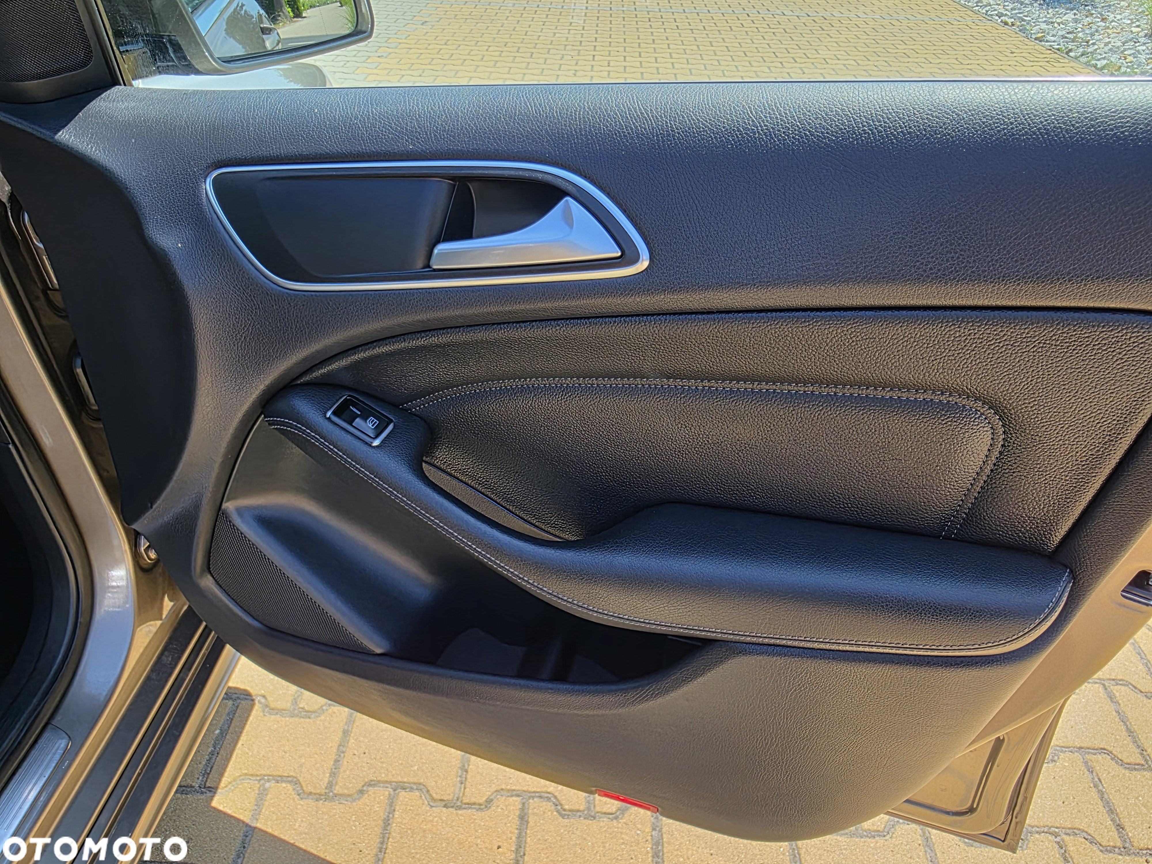 Mercedes-Benz Klasa B 200 CDI (BlueEFFICIENCY) 7G-DCT - 16