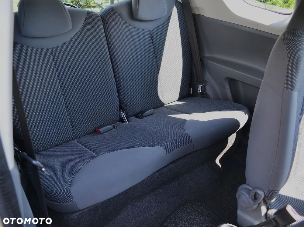 Peugeot 107 70 Urban Move - 14