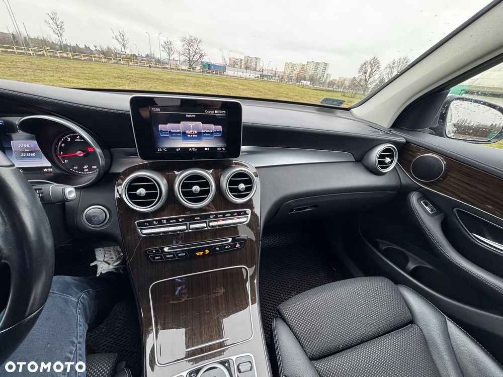 Mercedes-Benz GLC - 9