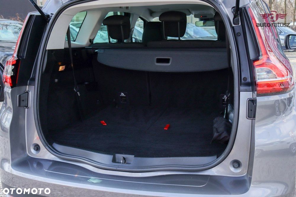 Renault Grand Scenic - 40