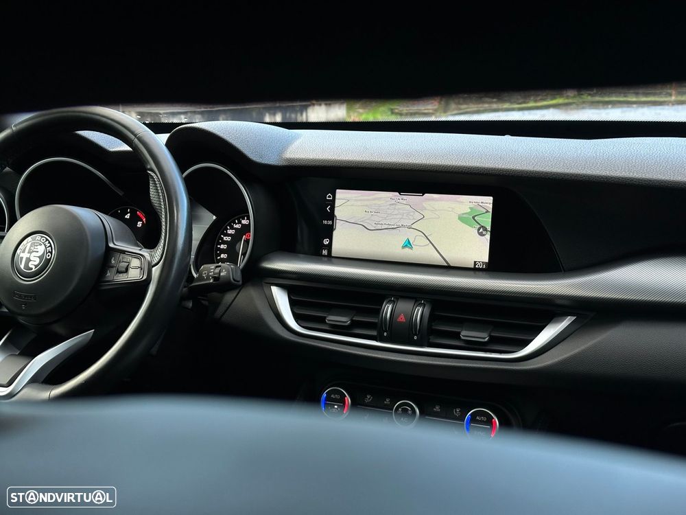 Alfa Romeo Stelvio 2.2 D Sprint AT8 - 24