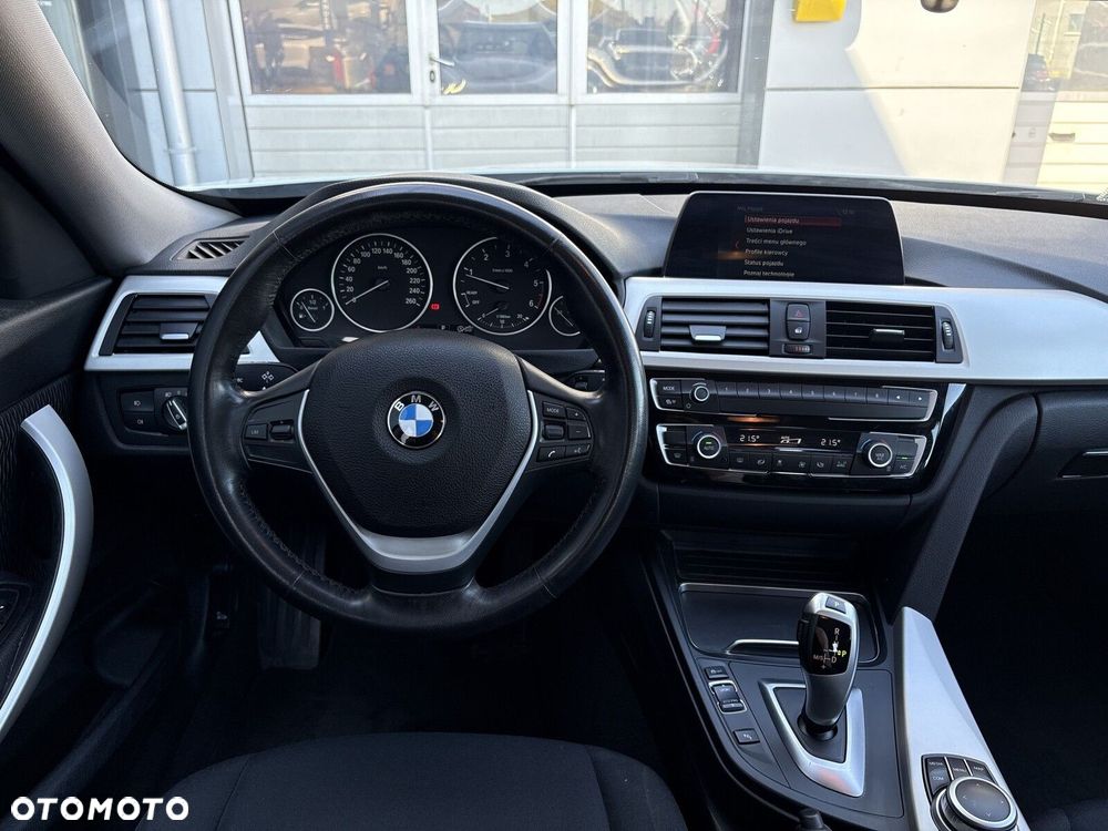 BMW Seria 3 318d Advantage - 11