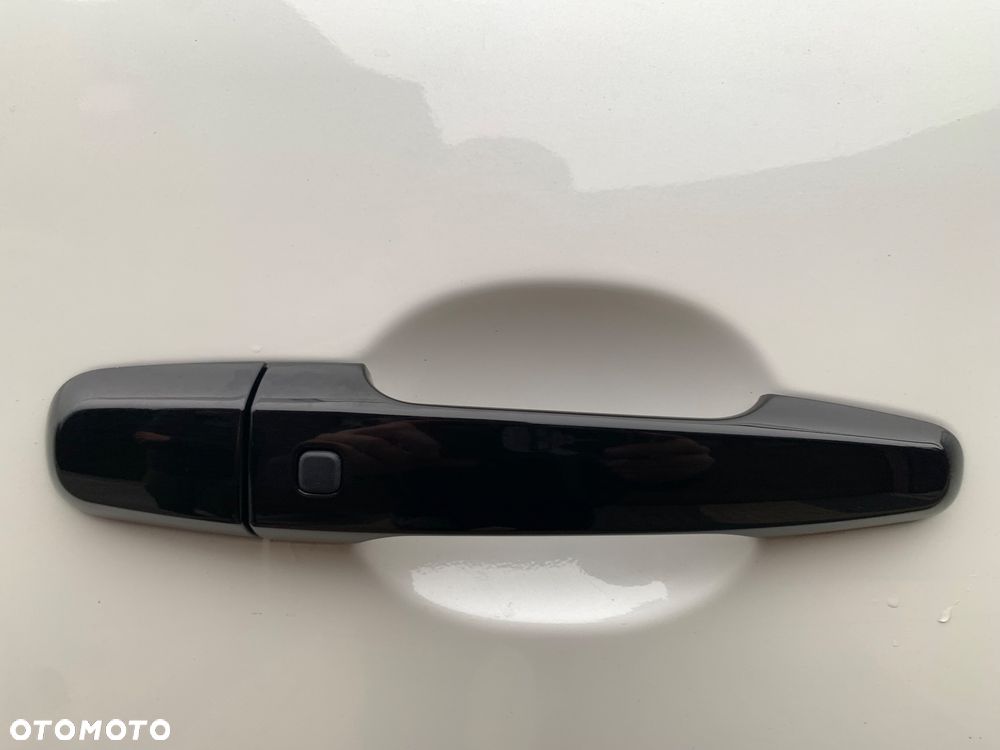 Mitsubishi L200 2.4 d DC Instyle Premiere Edition - 10