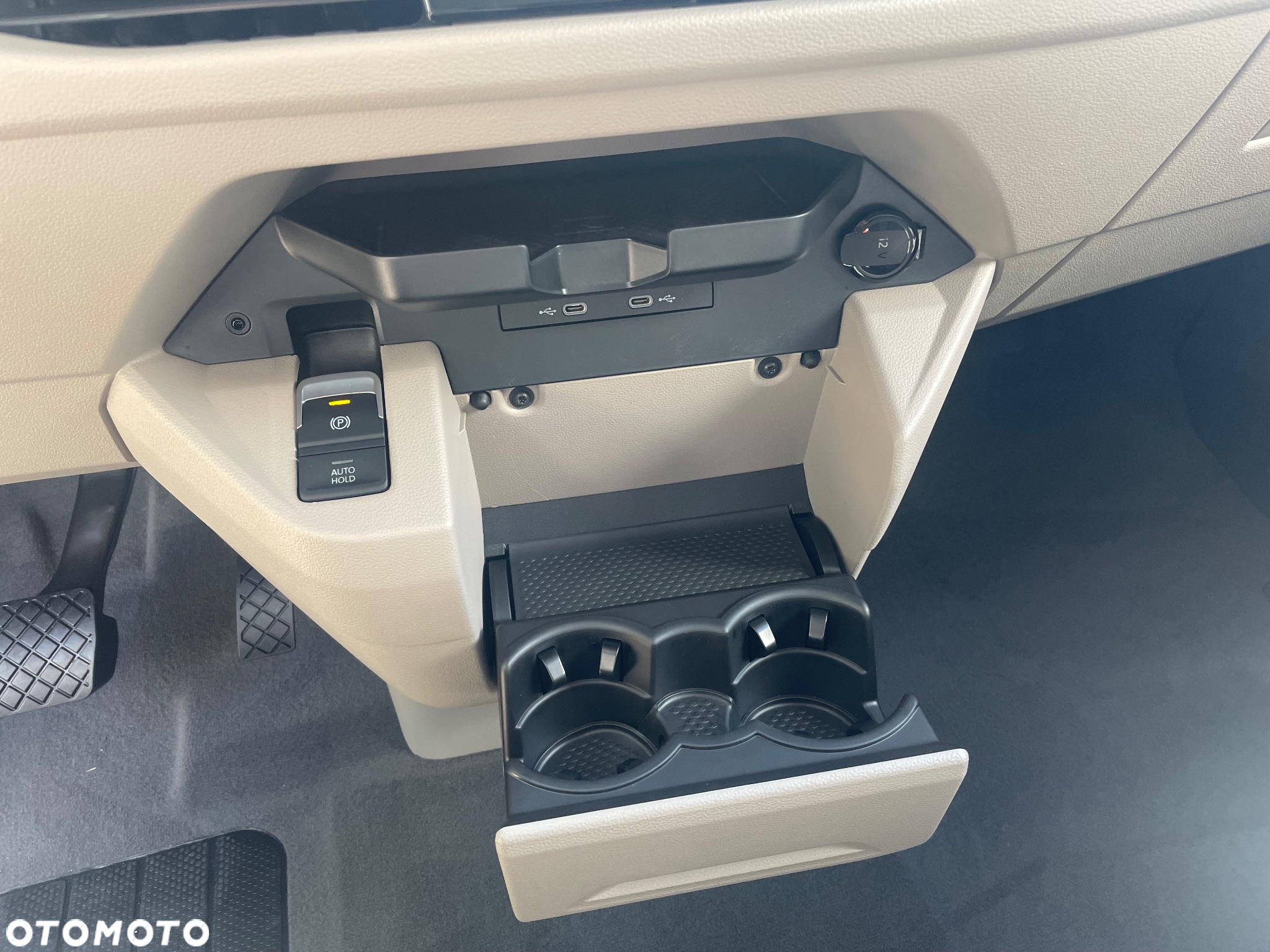 Volkswagen Multivan 1.4 TSI eHybrid PHEV L1 Life DSG - 12