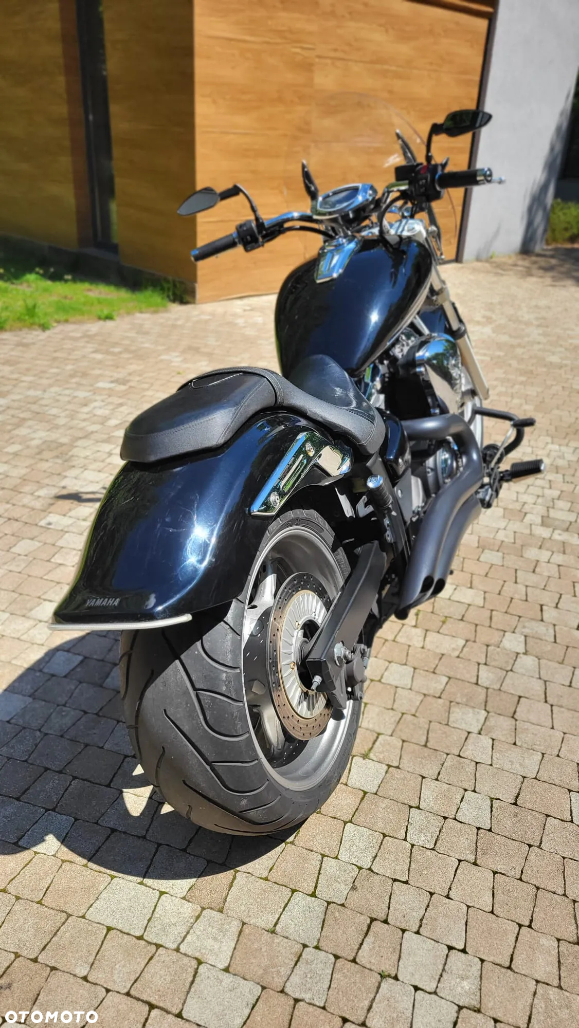 Yamaha XVS - 8
