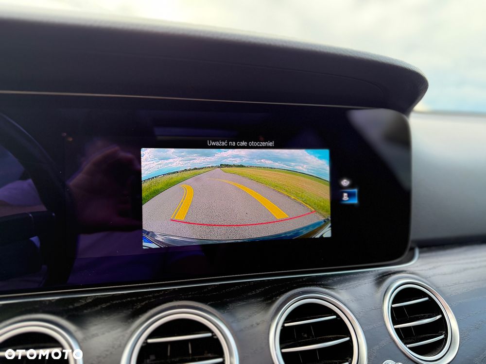 Mercedes-Benz Klasa E 220 d 9G-TRONIC Avantgarde - 18