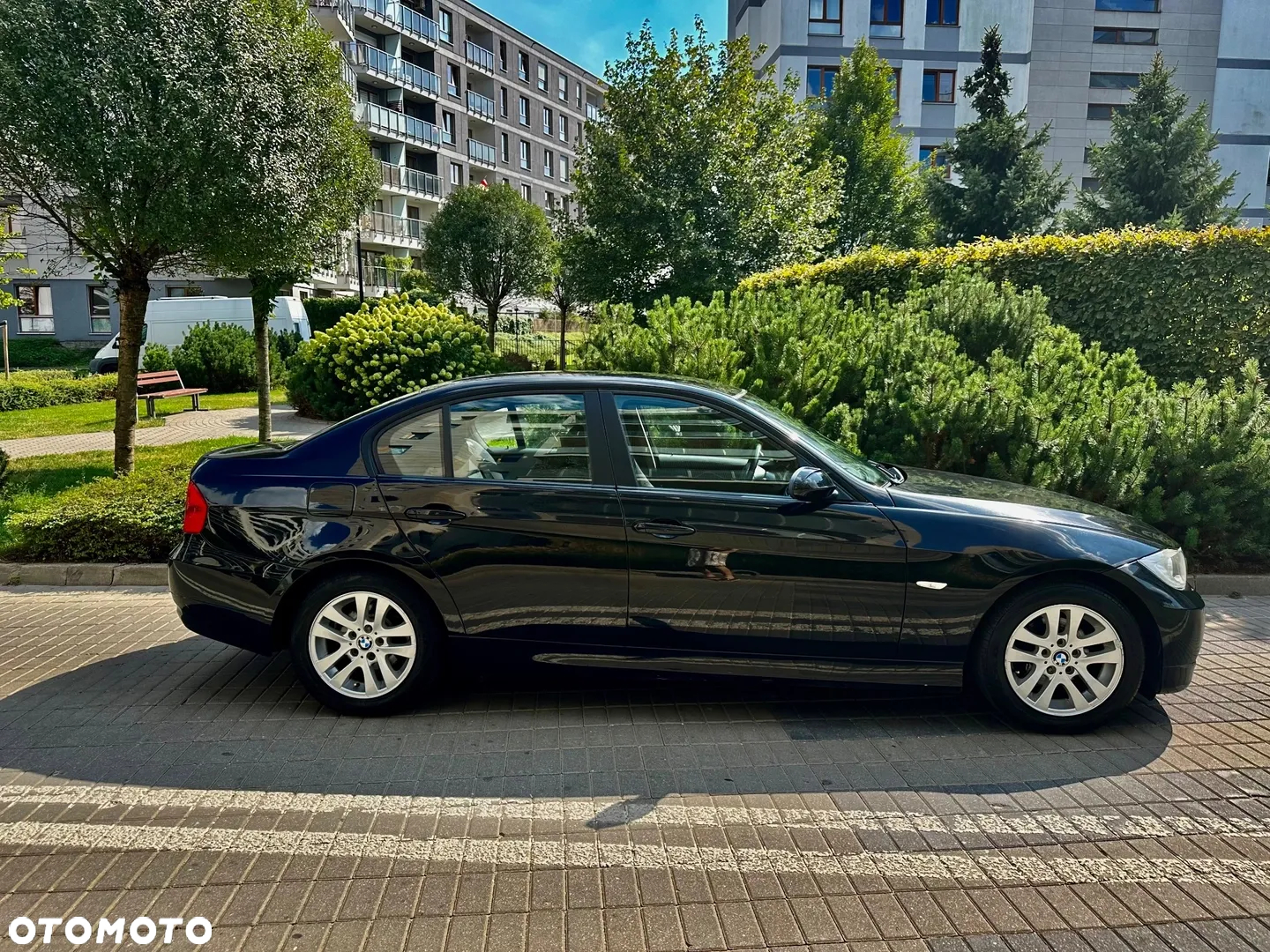 BMW Seria 3 320i - 8