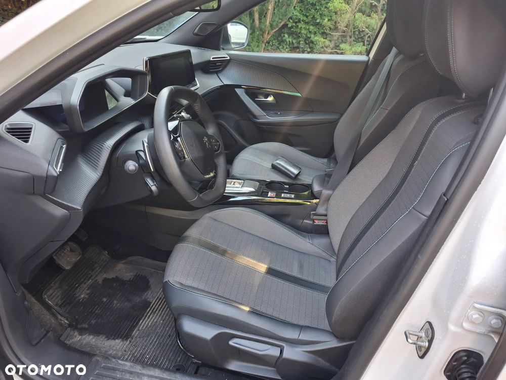 Peugeot 2008 PureTech 100 Stop&Start Allure - 20