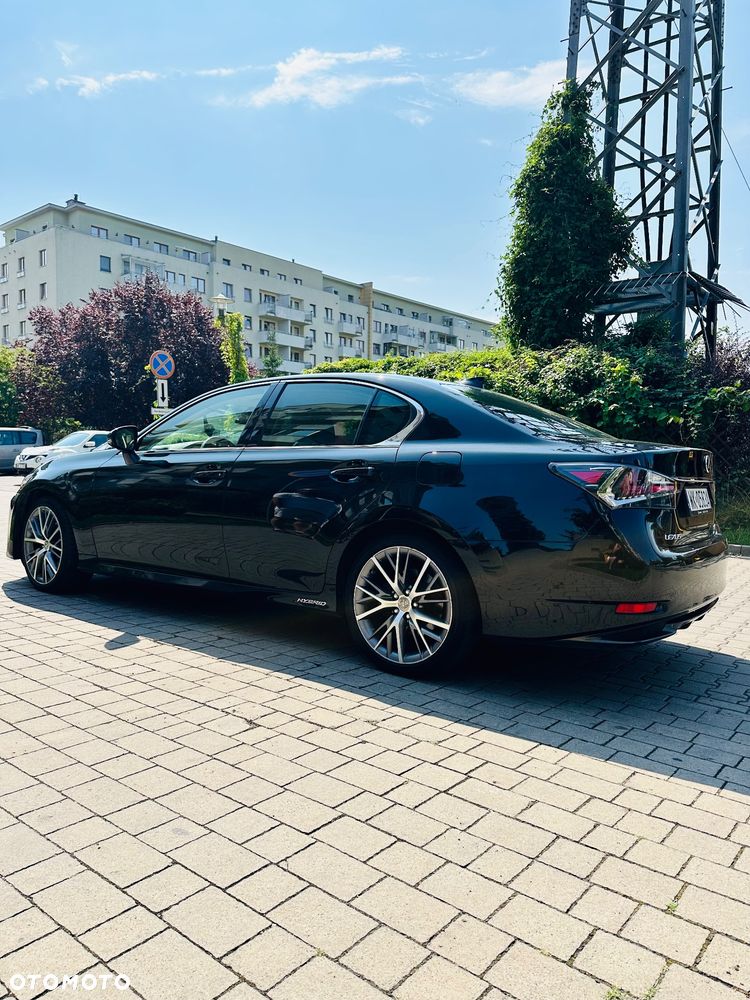 Lexus GS - 3