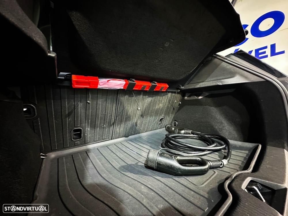 Volvo EX30 Twin Motor Performance AWD Plus - 53