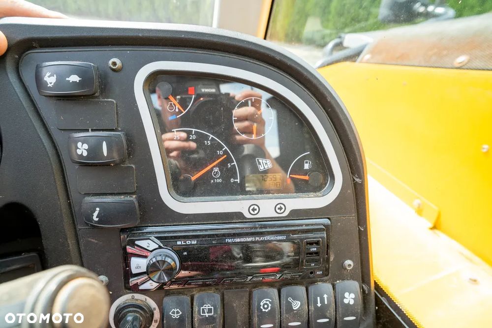 JCB 527-58 Ładowarka JCB  Stan Wzorowy Zwinna Zwrotna Zapraszam Posiadam wiele Maszyn Ciągnik Prasa - 24