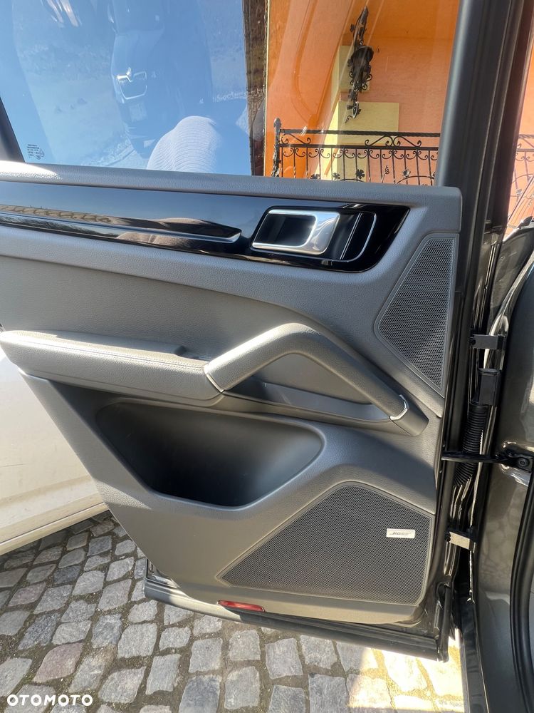Porsche Cayenne S Tiptronic S - 10