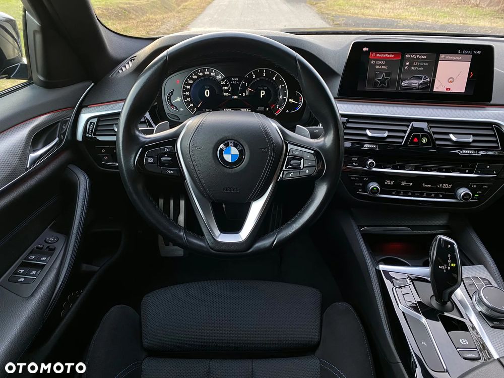 BMW Seria 5 530i xDrive M Sport sport - 10