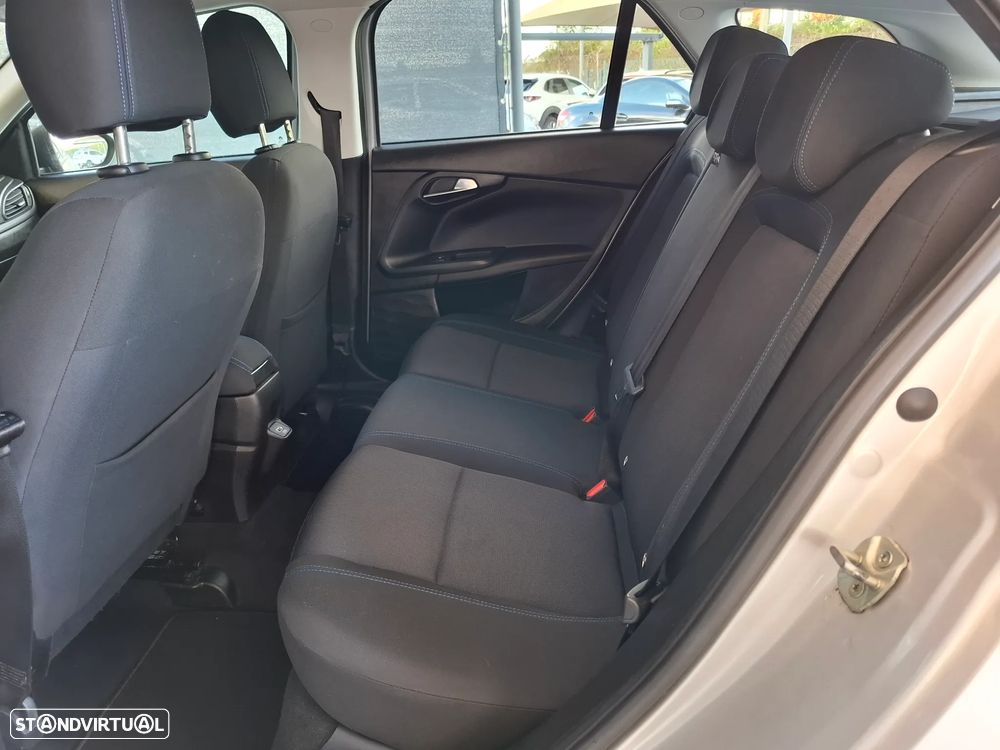 Fiat Tipo Station Wagon 1.0 GSE T3 City Life - 37