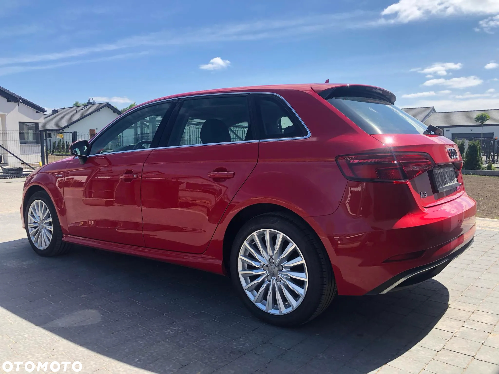 Audi A3 ver-1-4-tfsi-sportback-e--tron-sport - 2