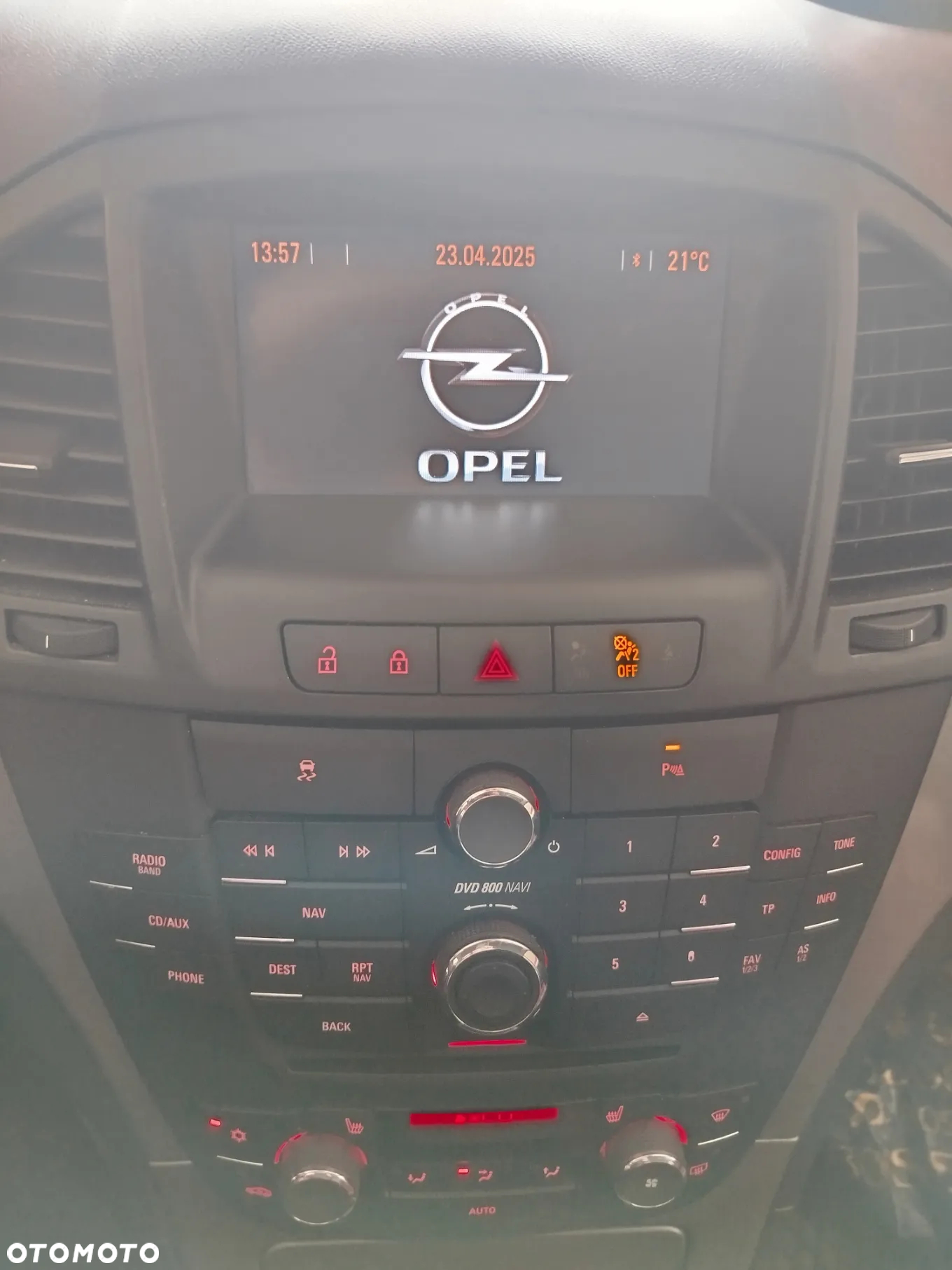 Opel Insignia 1.8 Sports Tourer - 13
