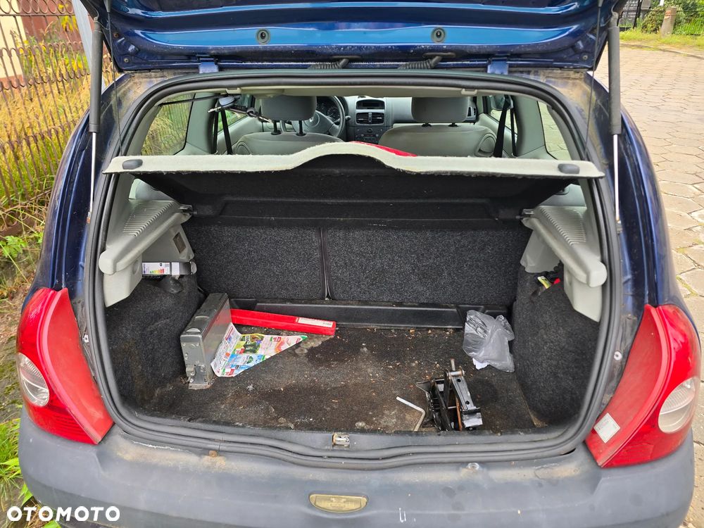 Renault Clio 1.4i RT 16V - 4
