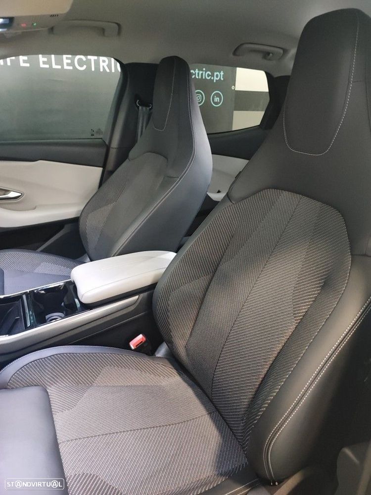 Ford Explorer Elektromotor c/ Extended Range RWD 77kWh - 6