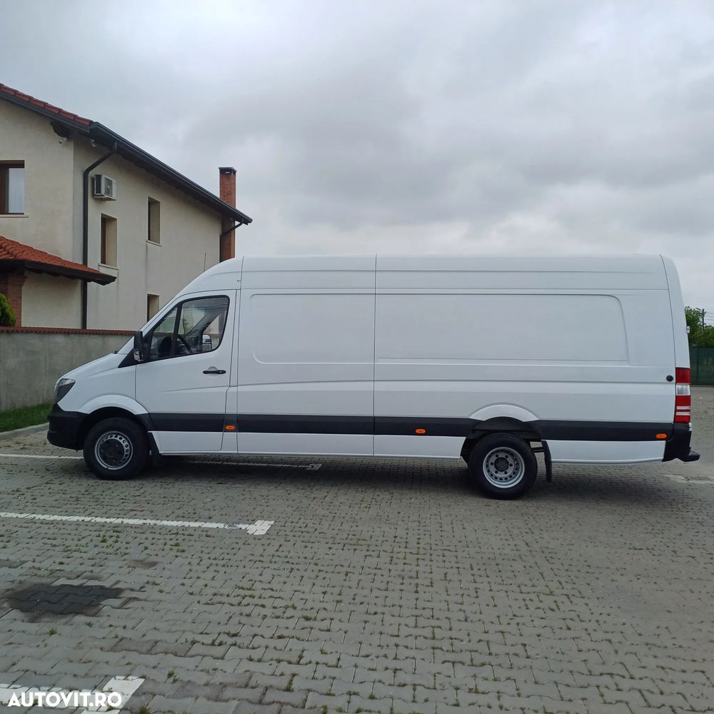 Mercedes-Benz Sprinter - 28