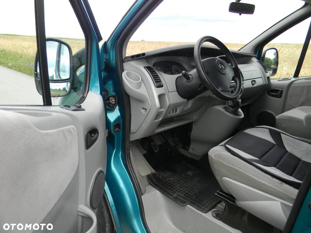 Renault Trafic - 18