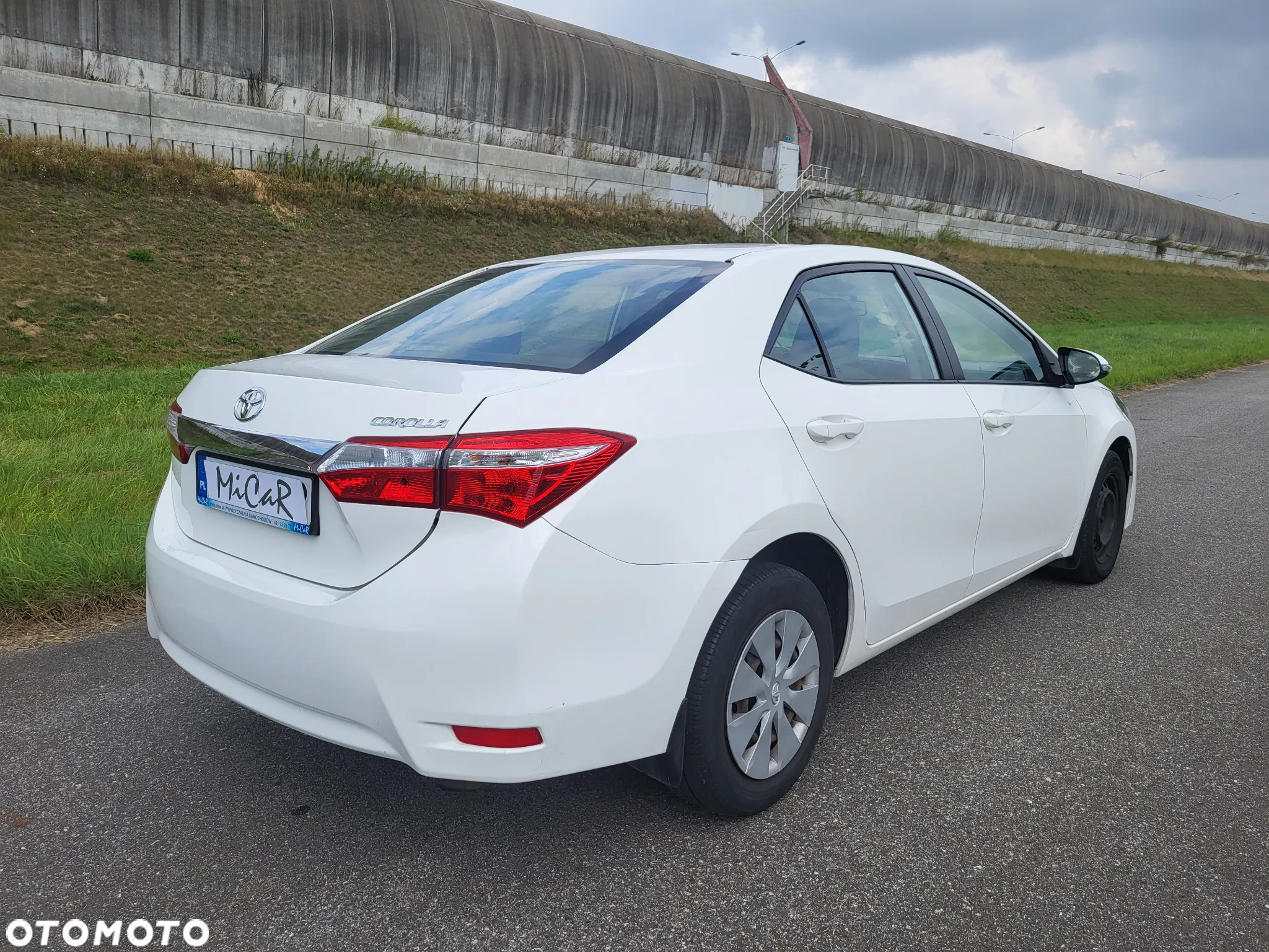 Toyota Corolla 1.6 Active - 2