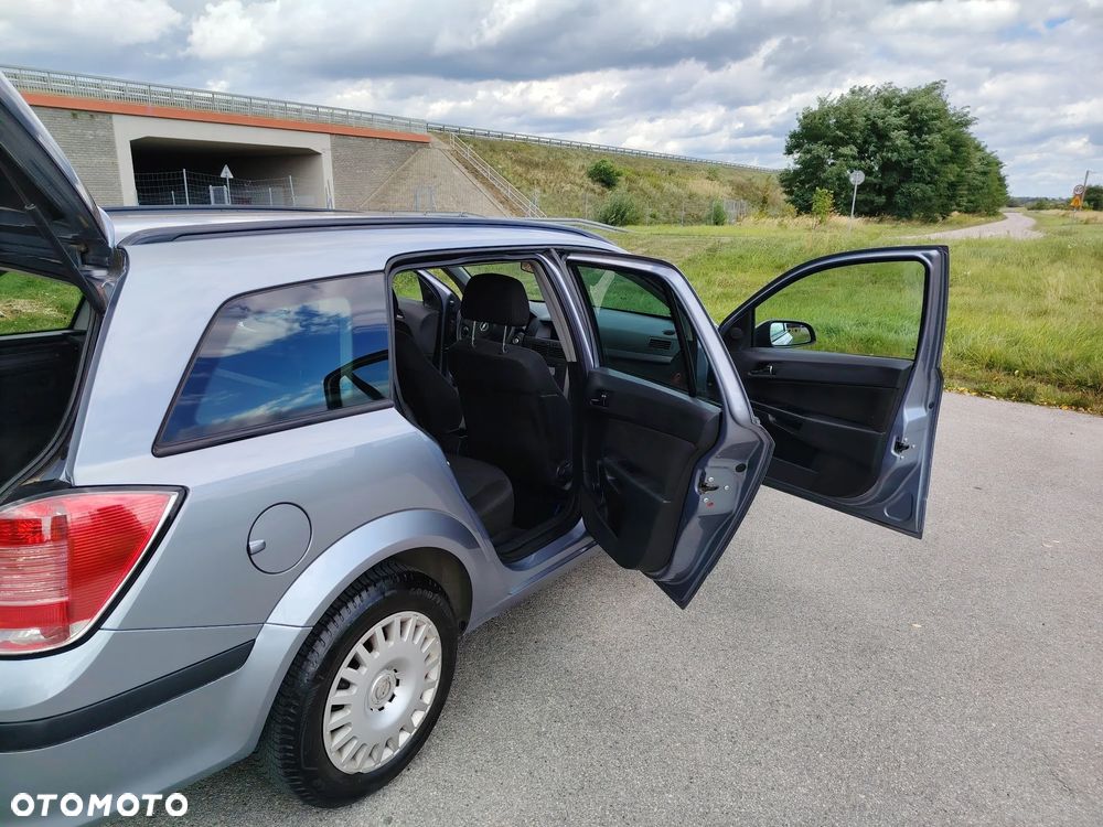Opel Astra - 24