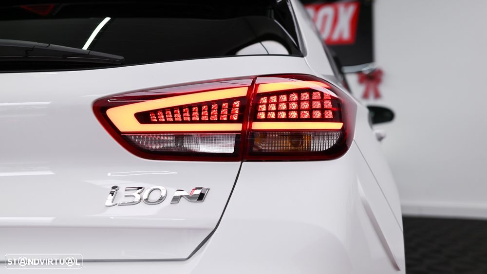Hyundai i30 N 2.0 T-GDi Pack Performance 8DCT - 37