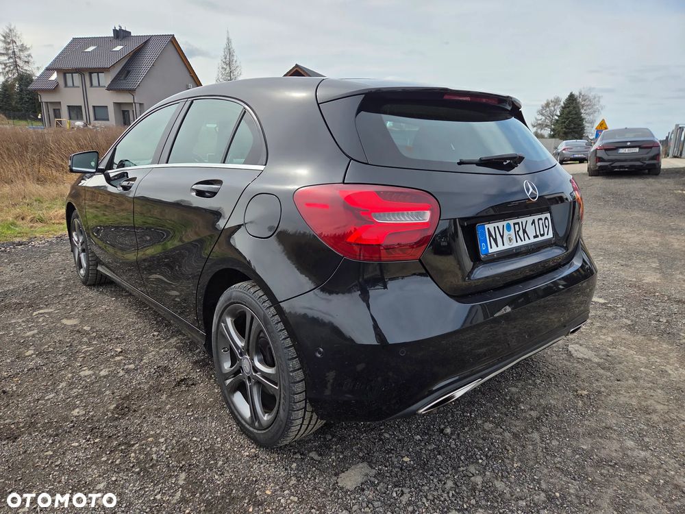 Mercedes-Benz Klasa A 200 Activity Edition - 4