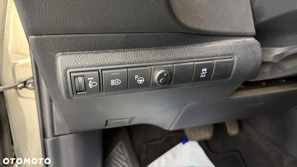 Toyota Corolla 1.8 Hybrid GPF Comfort - 27