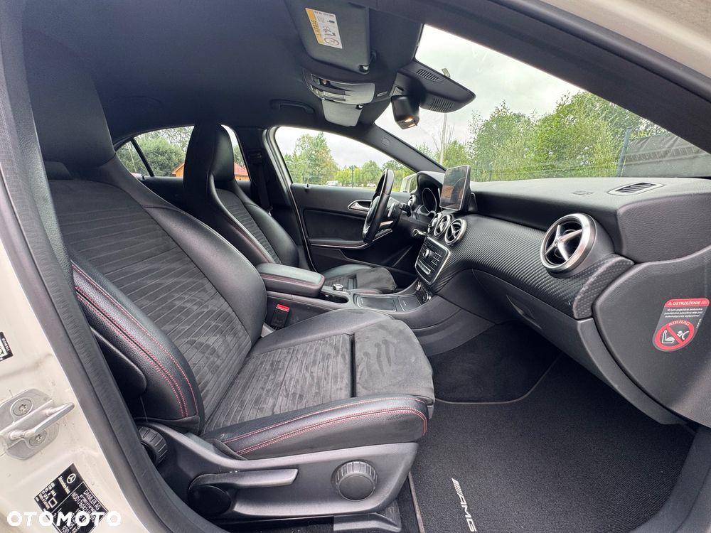 Mercedes-Benz Klasa A 180 7G-DCT AMG Line - 24