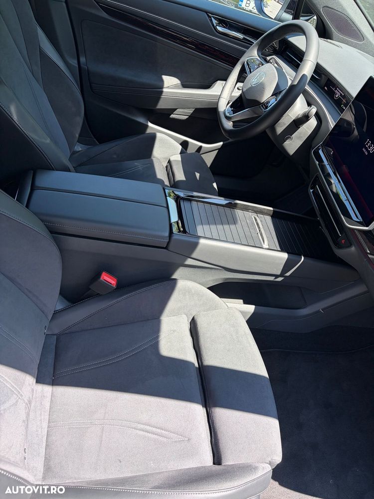Volkswagen ID.7 77 kWh Pro Advanced - 11