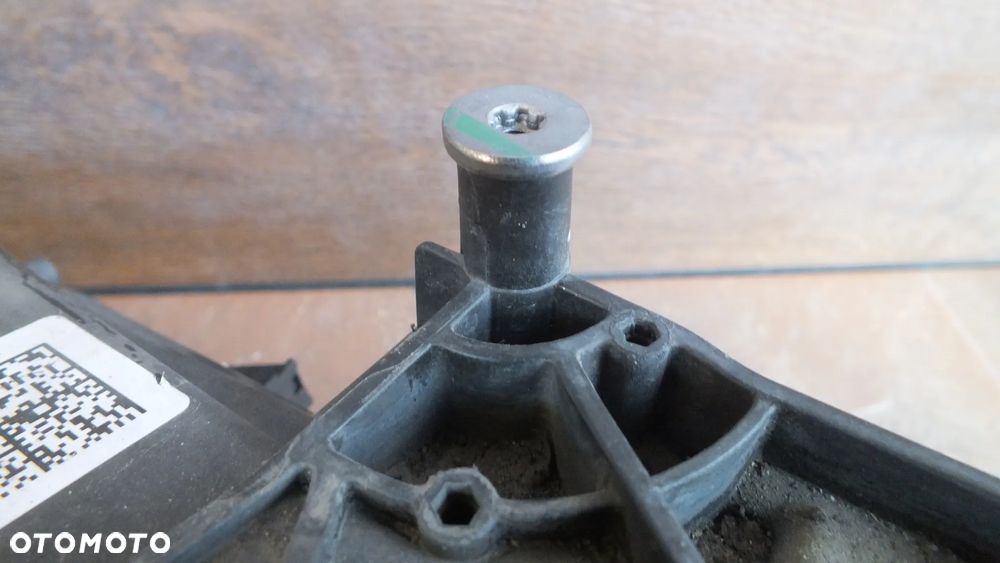 Lampa przednia lewa Mercedes W1189068400 CLA - 5