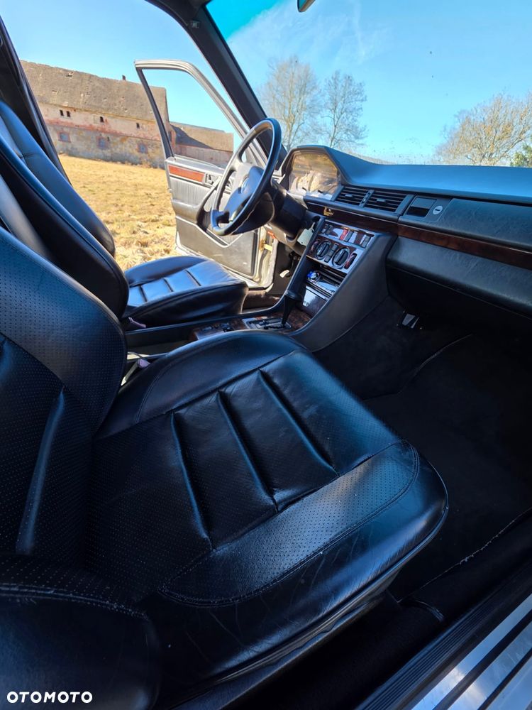 Mercedes-Benz W124 (1984-1993) - 15